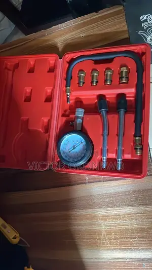 Engine Compression Test Kit for Petrol