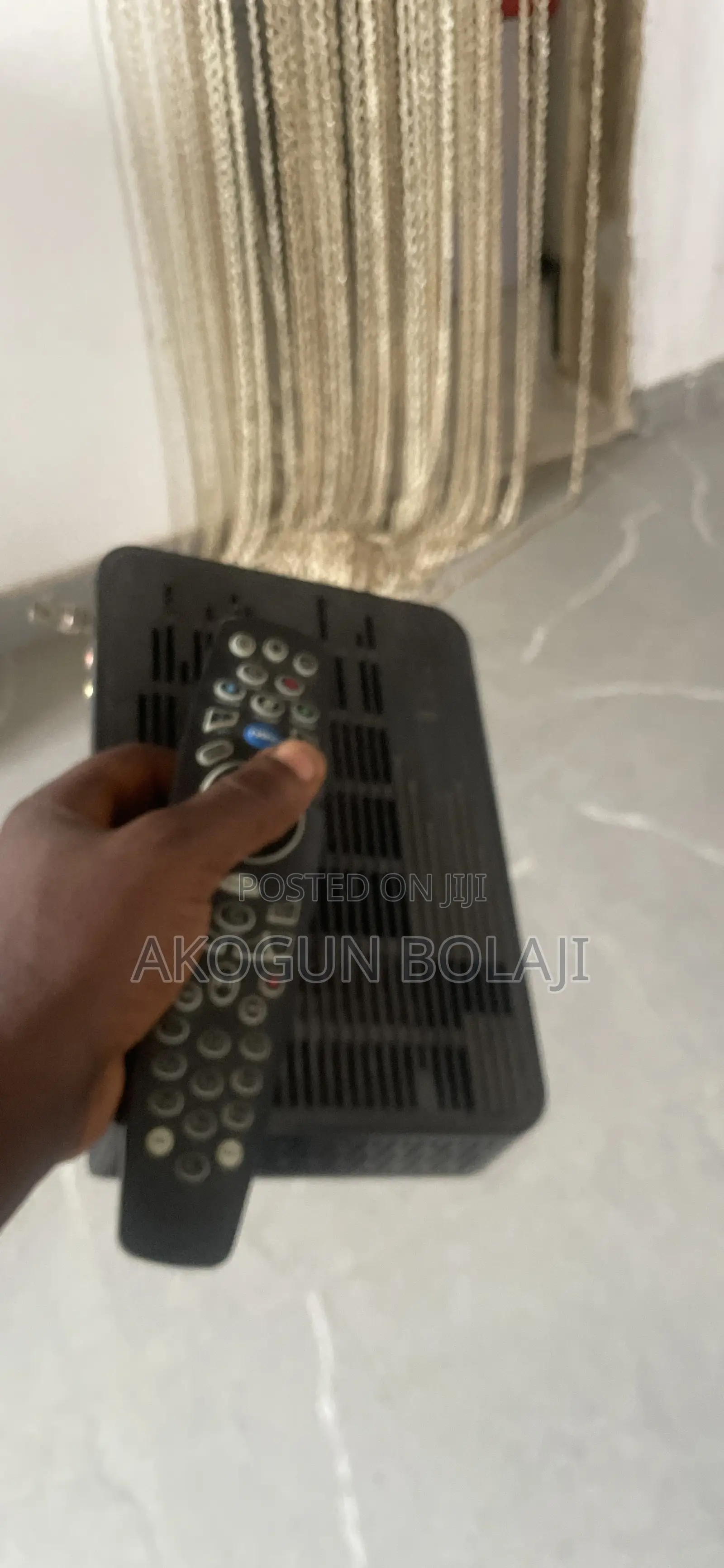 DSTV Explora Model 3a