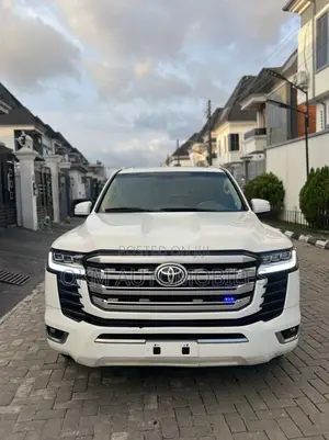 Toyota Land Cruiser 4.6 V8 VX-R 2012 White