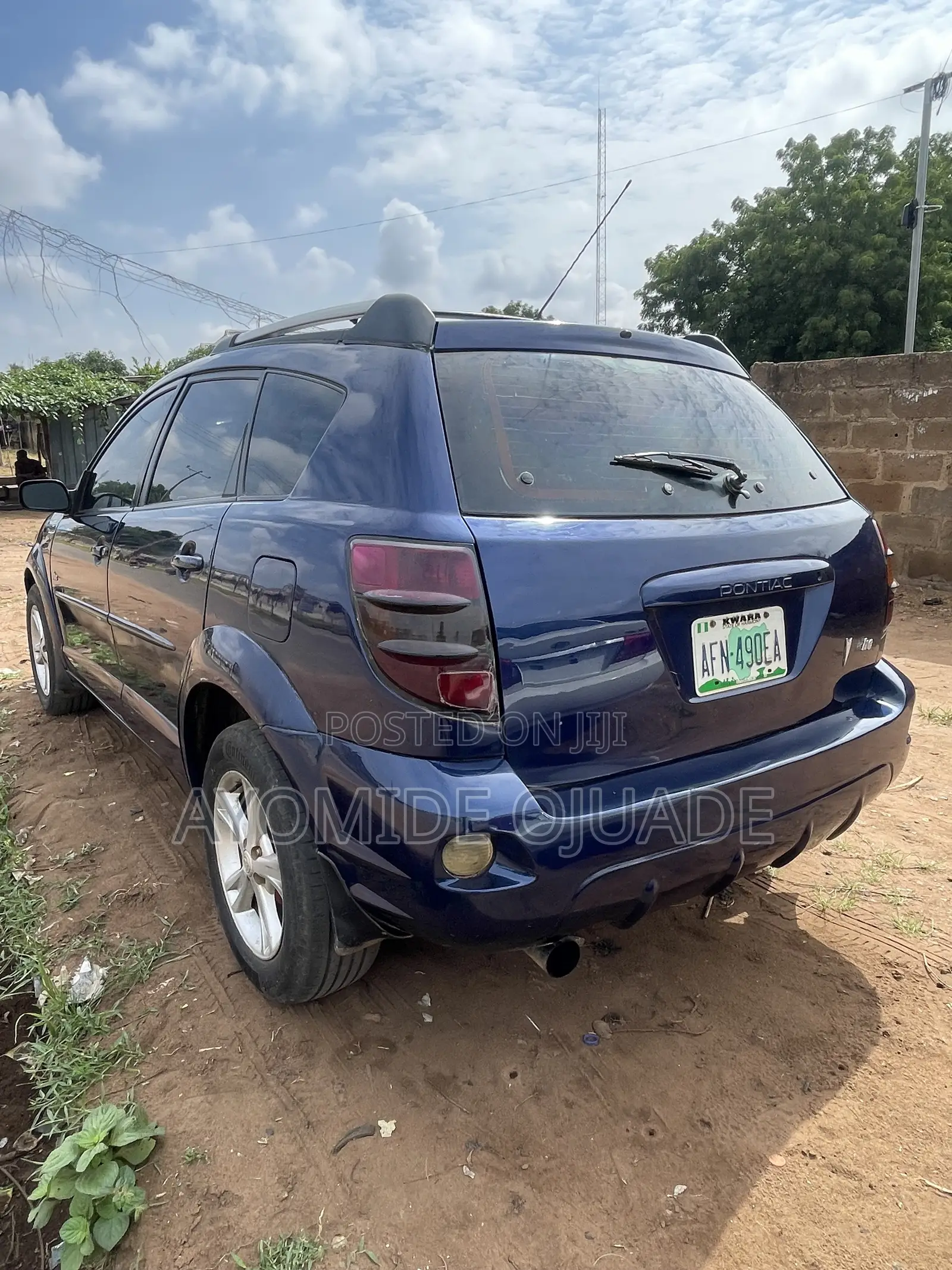 Pontiac Vibe Automatic 2003 Blue