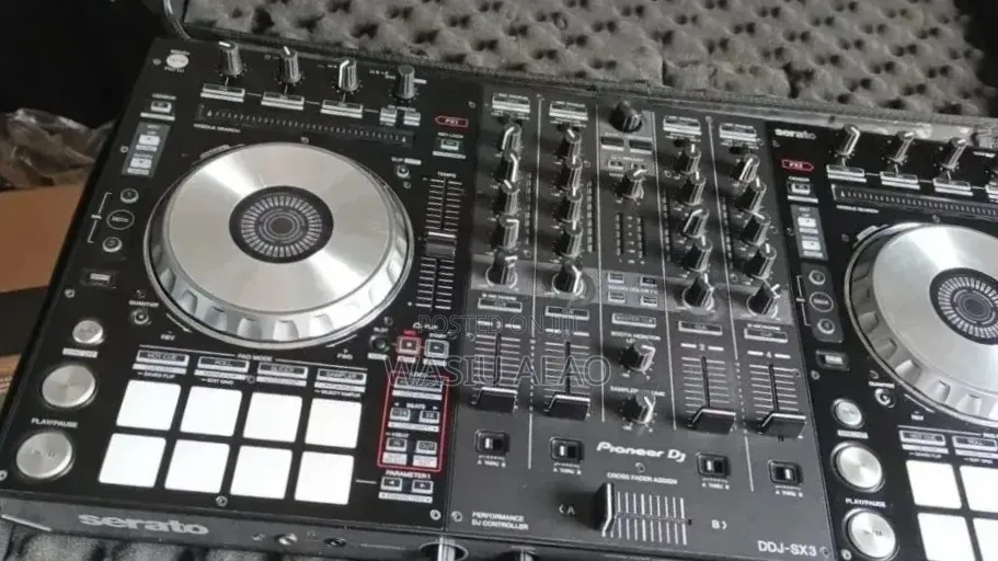 DDJ Sx3 Controller