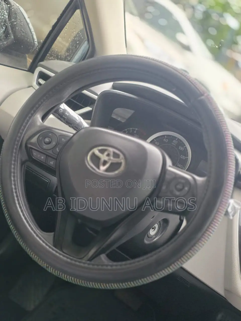 Toyota Corolla LE 2020 Blue