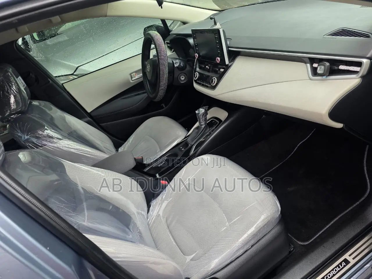 Toyota Corolla LE 2020 Blue