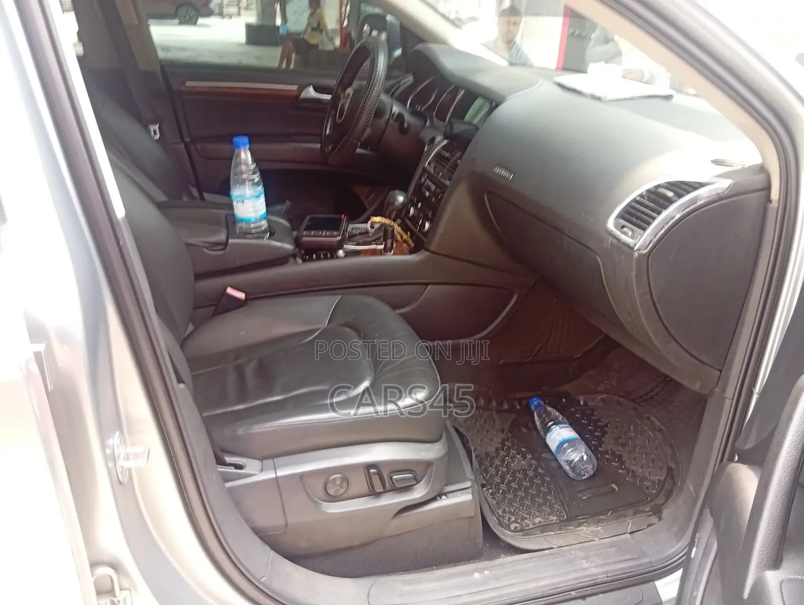 Audi Q7 2009 Off white