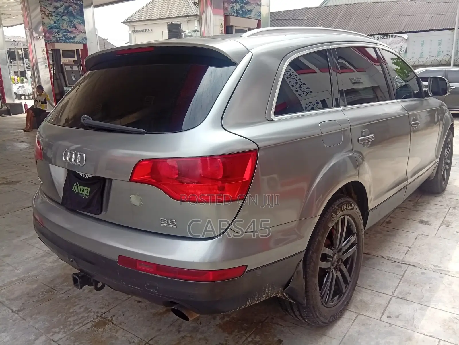 Audi Q7 2009 Off white