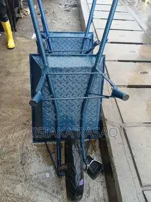100 % Bigger Thick Wheelbarrow