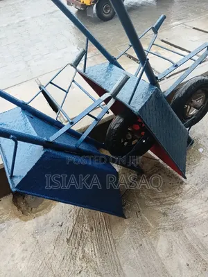 100 % Bigger Thick Wheelbarrow