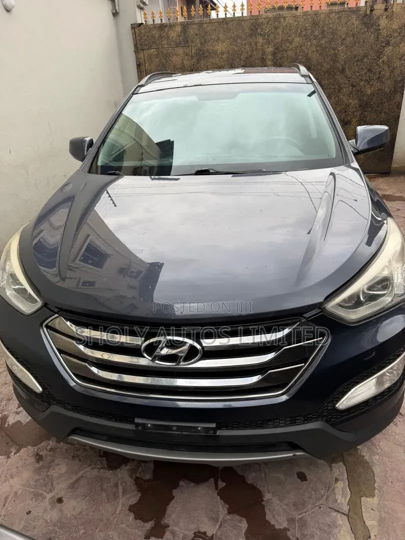 Hyundai Santa Fe 2013 Gray