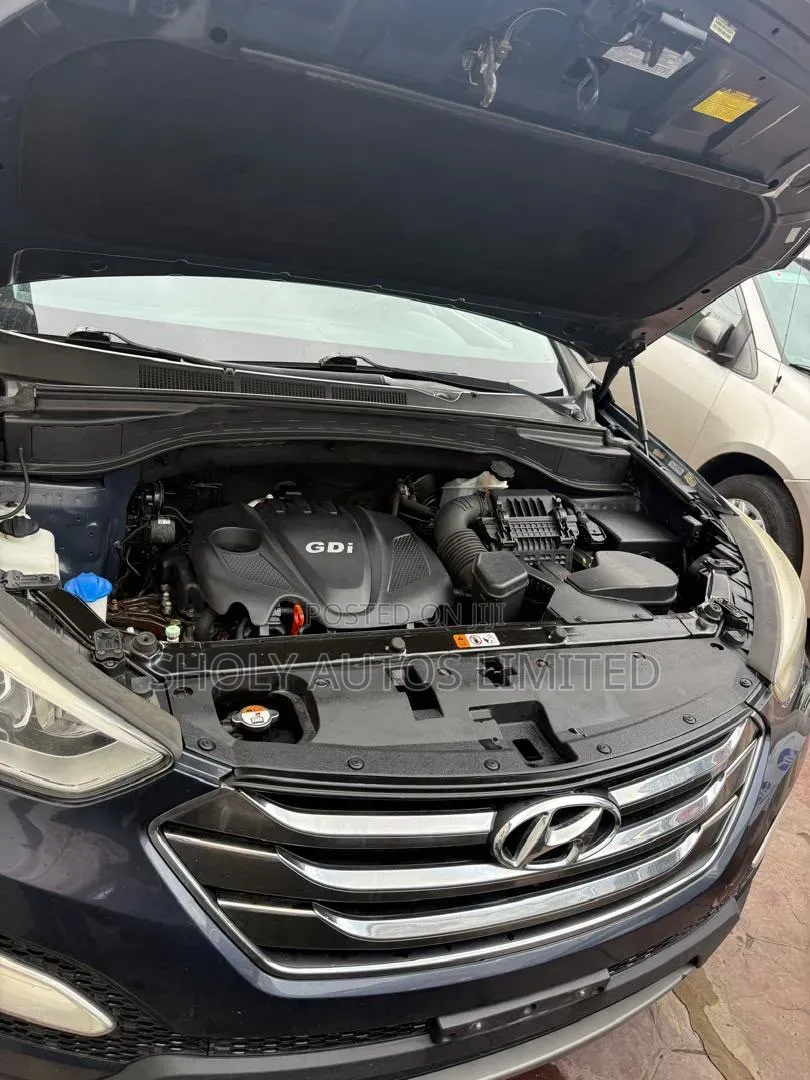 Hyundai Santa Fe 2013 Gray