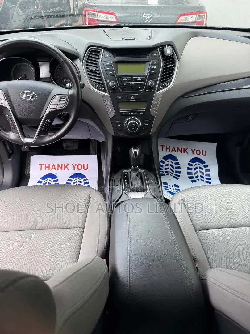 Hyundai Santa Fe 2013 Gray