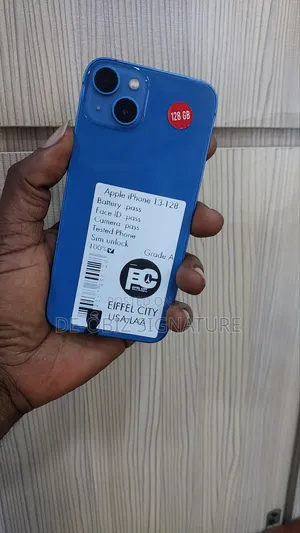 Apple iPhone 13 128 GB Blue