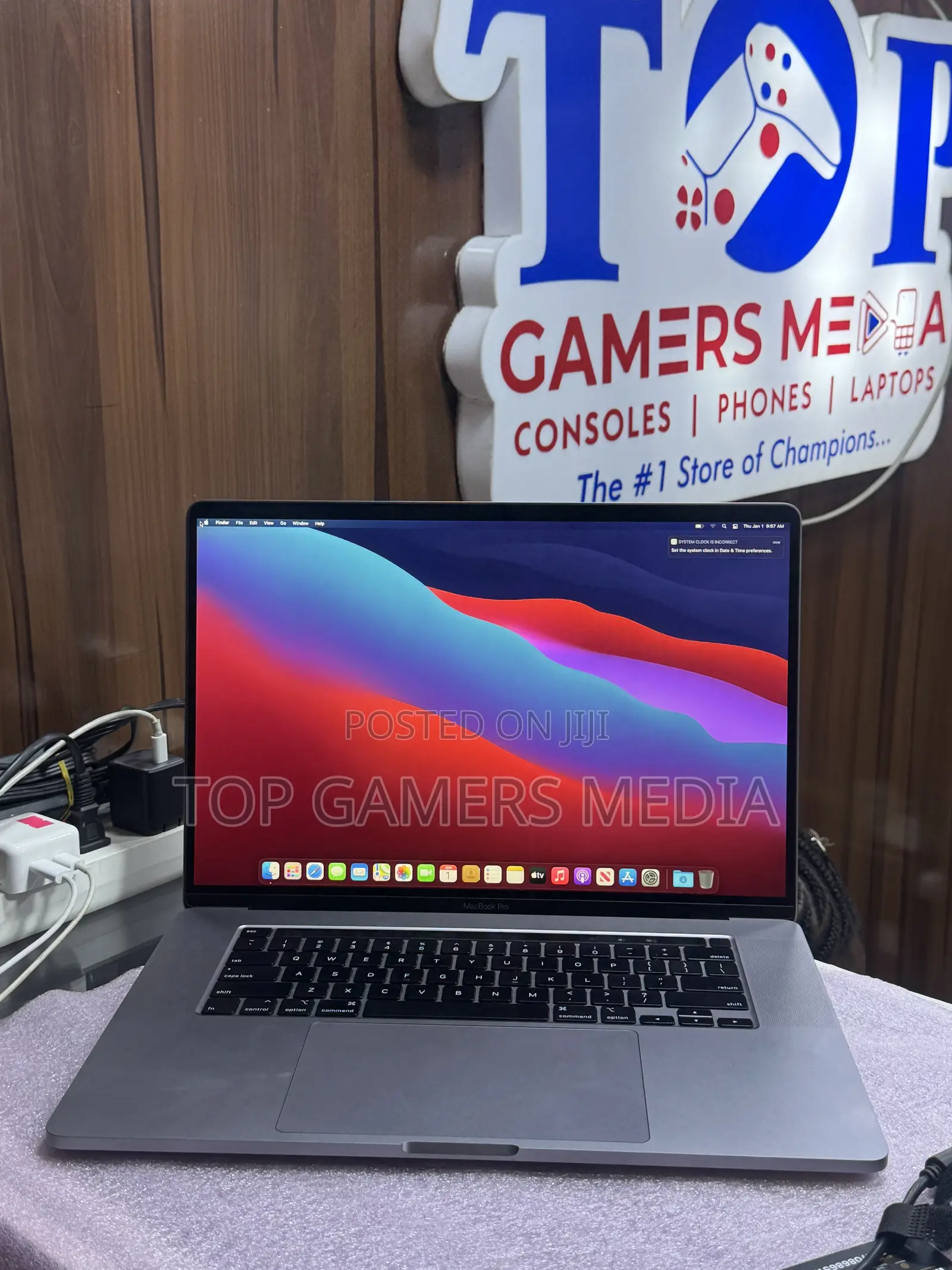 Laptop Apple MacBook Pro 2019 16GB Intel Core i9 SSD 1T