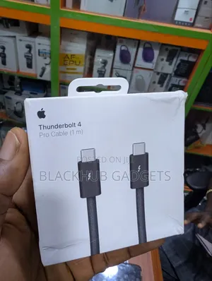 Apple Thunderbolt 4 Pro Cable 1m