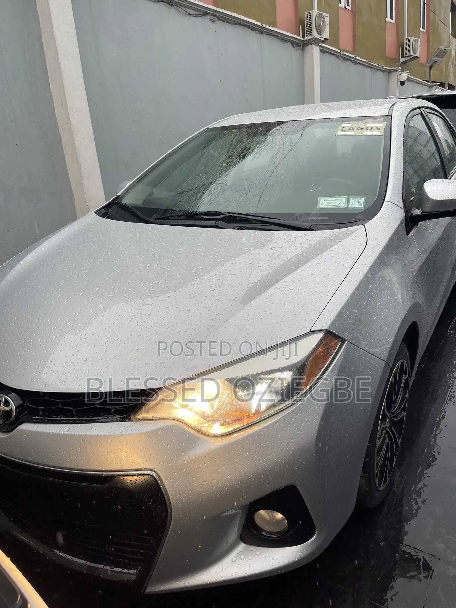 Toyota Corolla 2015 Silver