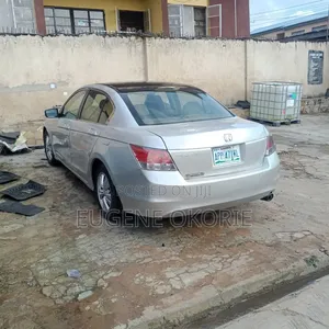 Honda Accord 2009 Silver