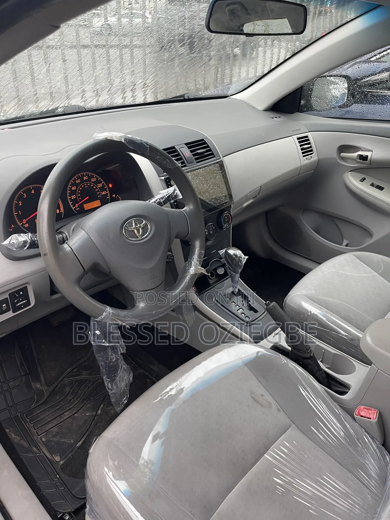 Toyota Corolla 2009 Gray