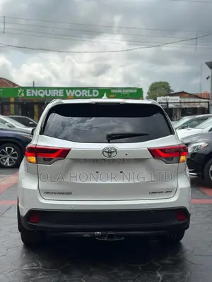 Toyota Highlander Limited V6 4x4 (3.5L 6cyl 6A) 2016 White