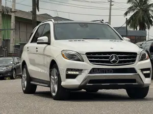 Mercedes-Benz M Class ML350 4dr SUV (3.5L 6cyl 7A) 2015 White