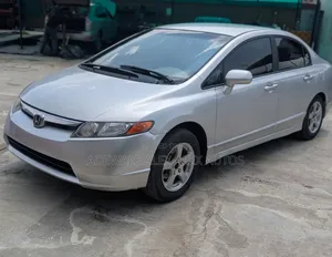 Honda Civic 2007 Silver