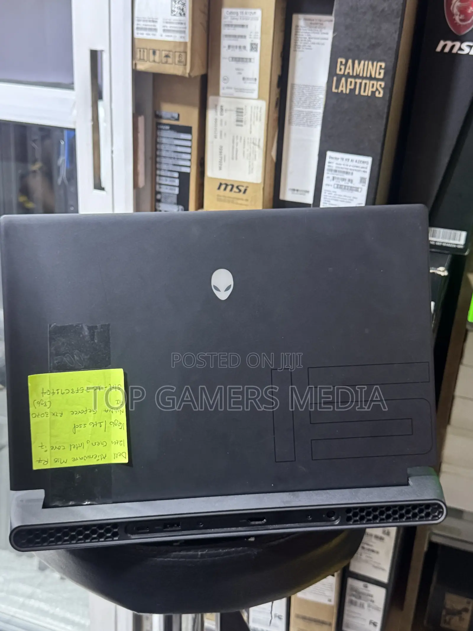 Laptop Alienware M15 R7 16GB Intel Core i7 SSD 1T