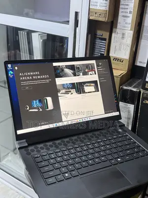 Laptop Alienware M15 R7 16GB Intel Core i7 SSD 1T
