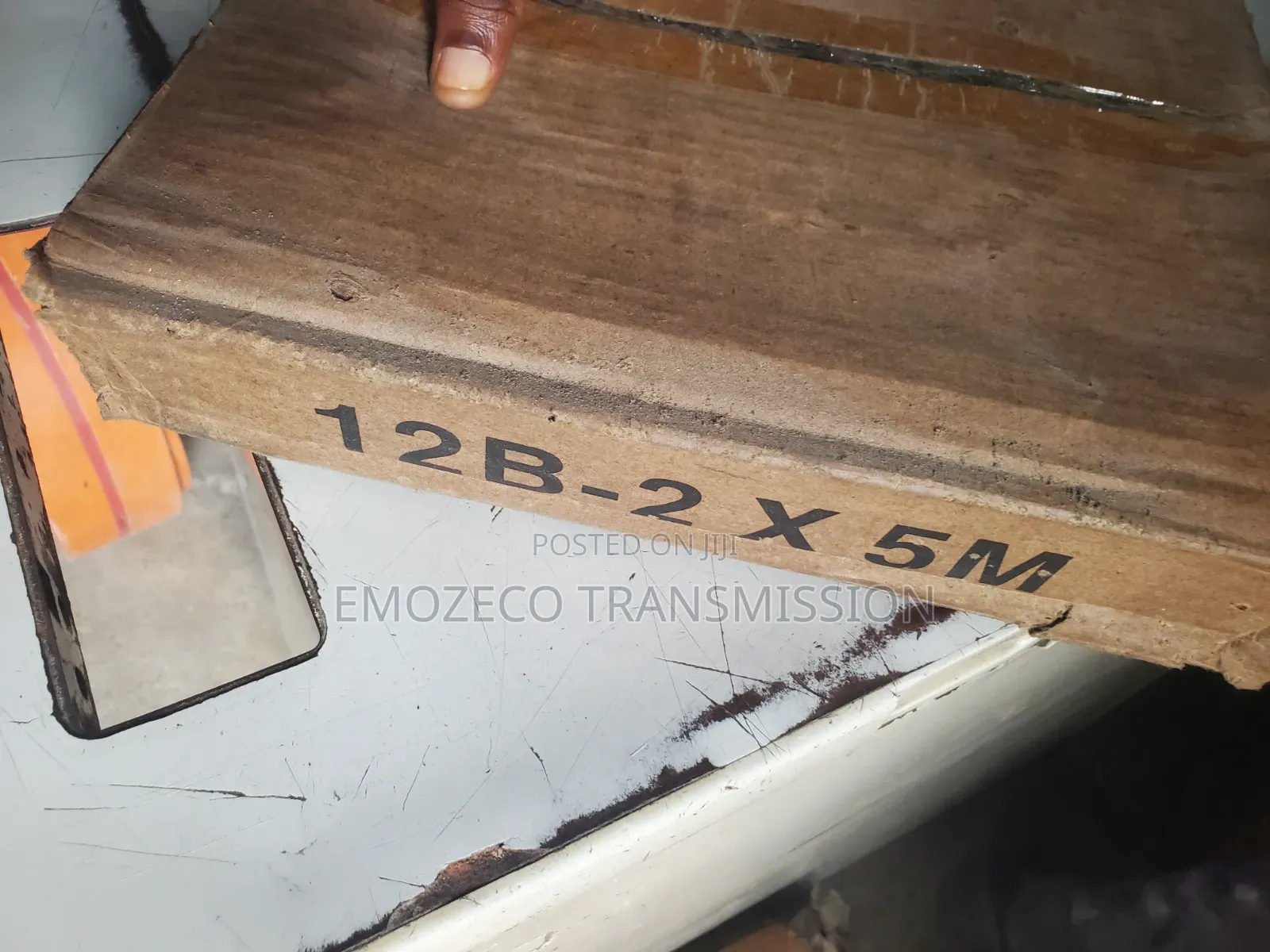 12b- 2- Chain
