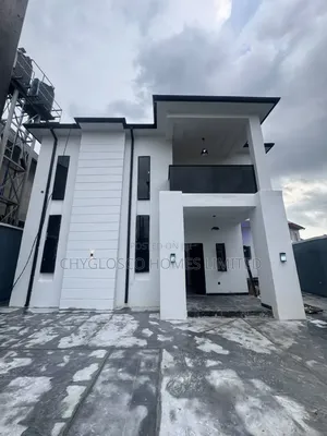 3bdrm Duplex in New Layout for sale