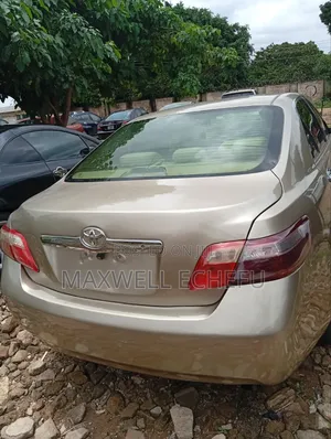 Toyota Camry 2.4 LE 2008 Gold