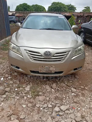 Toyota Camry 2.4 LE 2008 Gold