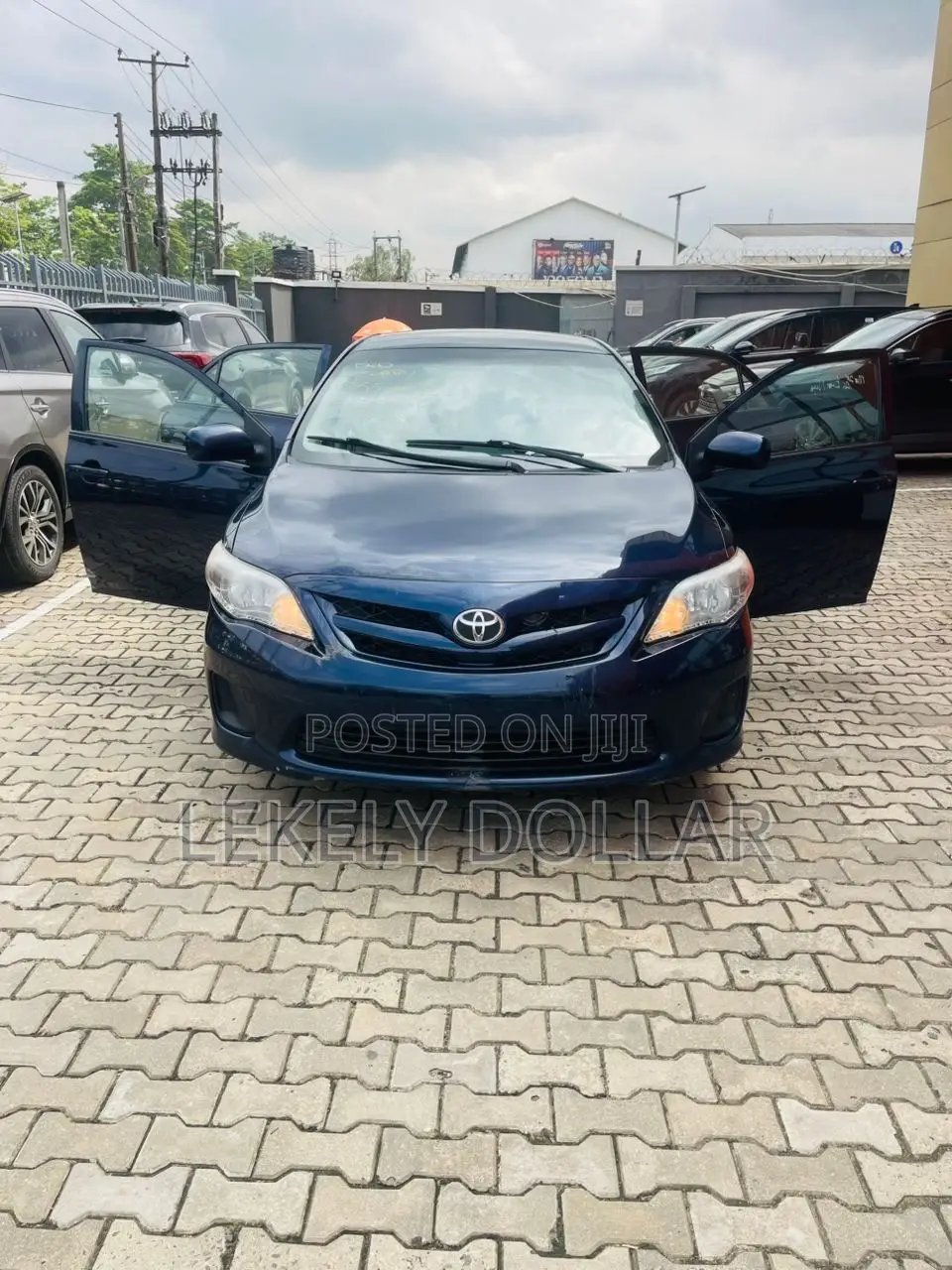 Toyota Corolla 2012 Blue