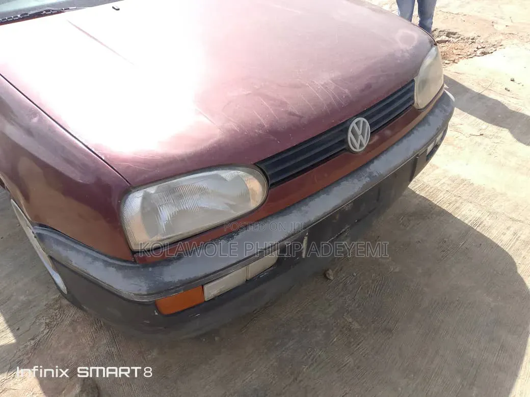 Volkswagen Golf 1998 Pink