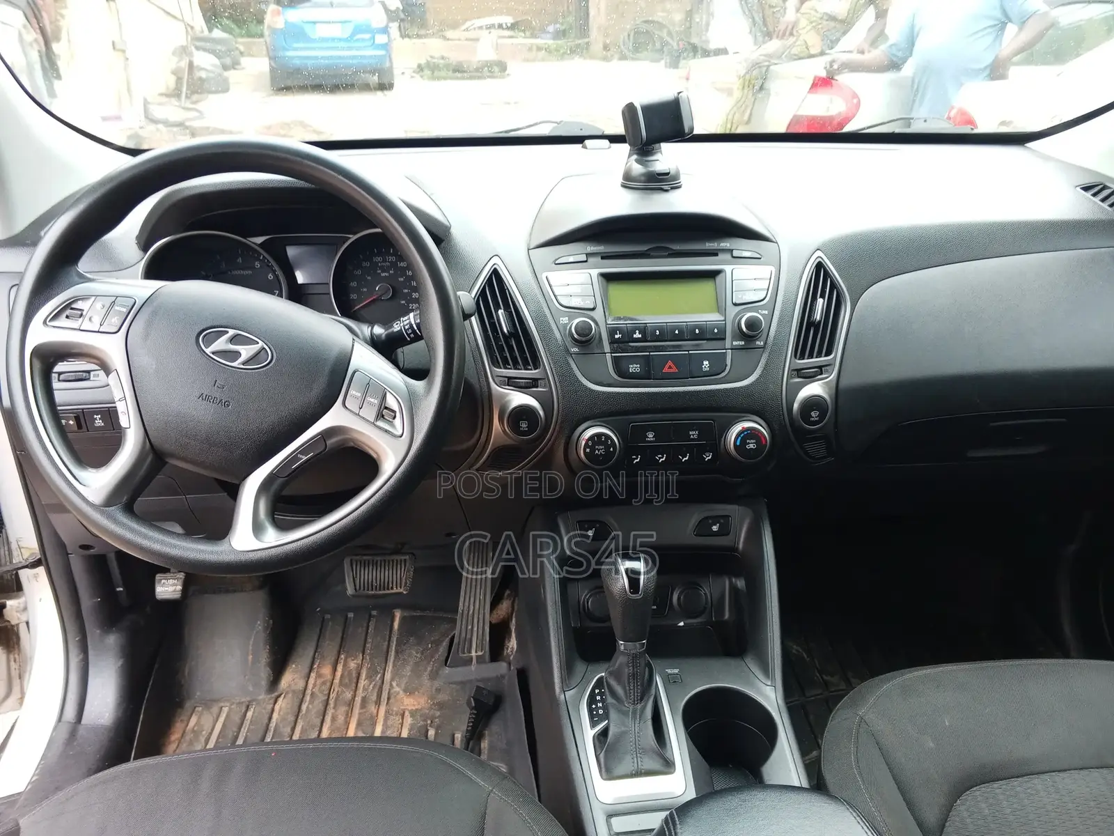 Hyundai Tucson 2015 Silver