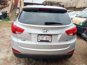 Hyundai Tucson 2015 Silver
