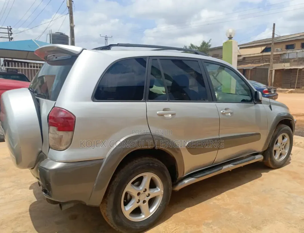 Toyota RAV4 2005 Silver