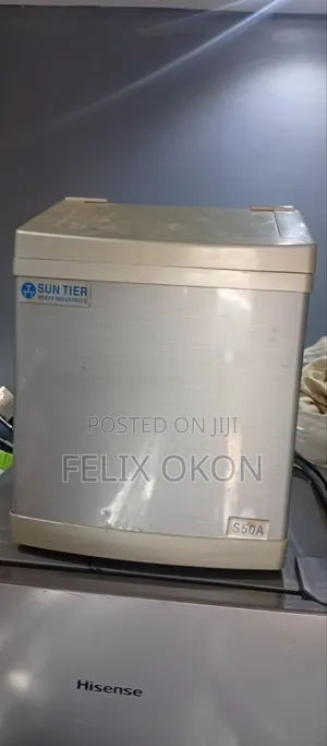 Sunrise Countertop Ice Maker