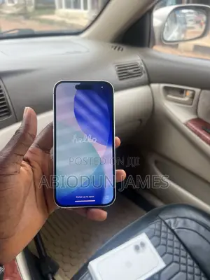 Apple iPhone 16 128 GB White