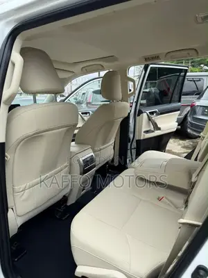Mercedes-Benz G-Class G 63 AMG 2023 Gray