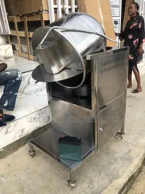 Commercial Popcorn Machine