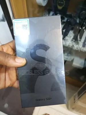 New Samsung Galaxy S22+ 5G 128 GB Black