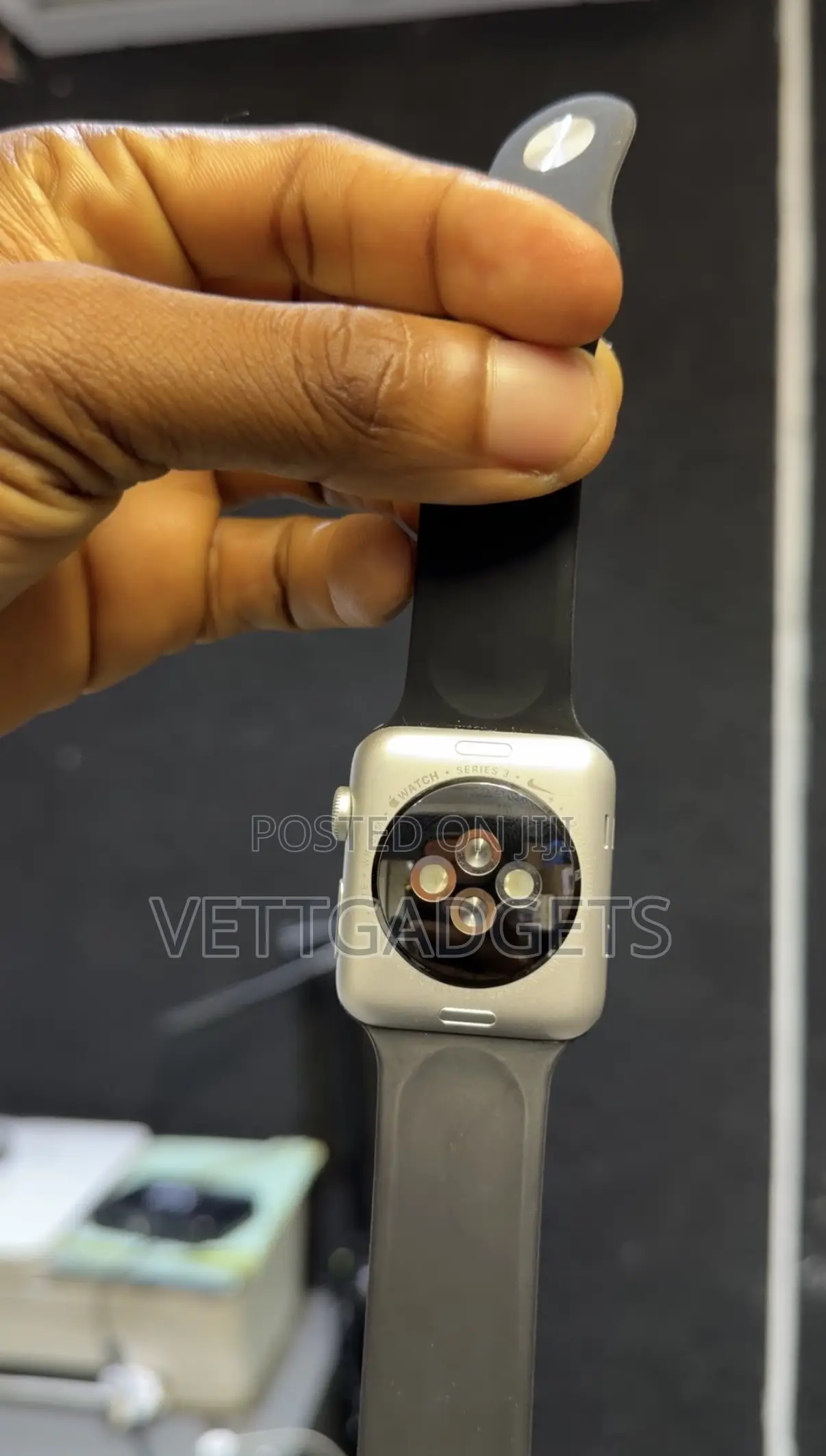 Apple Watch Series 3 42mm With Charger