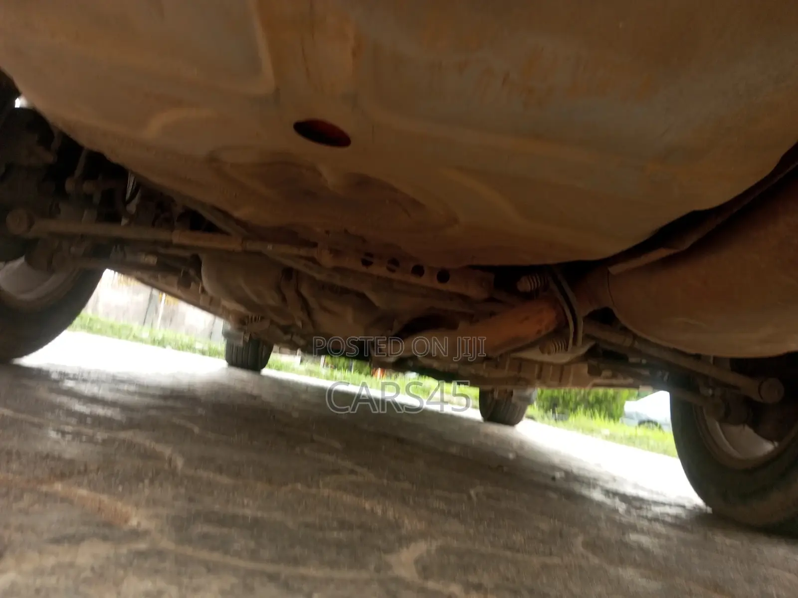 Toyota Avalon 2000 Gold
