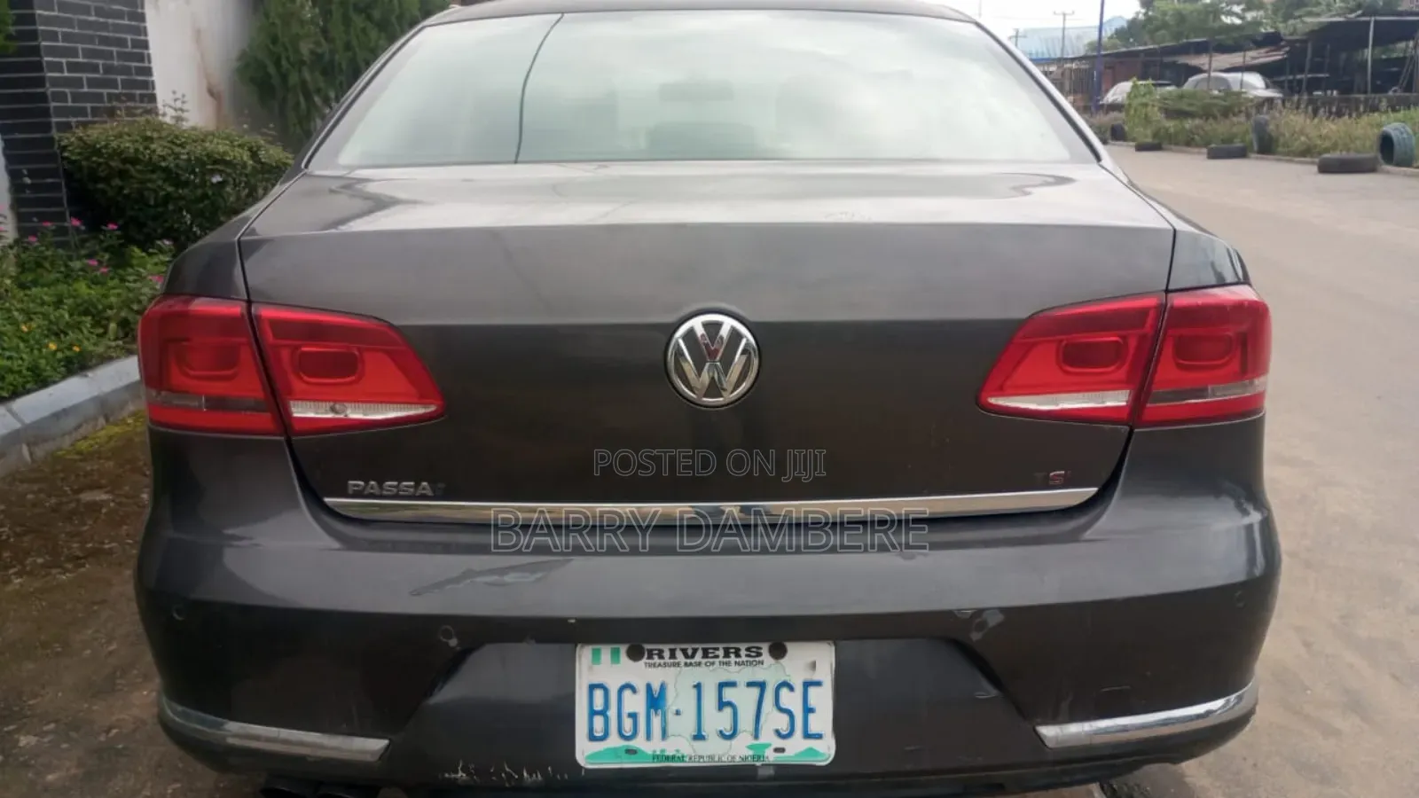 Volkswagen Passat 2012 Black