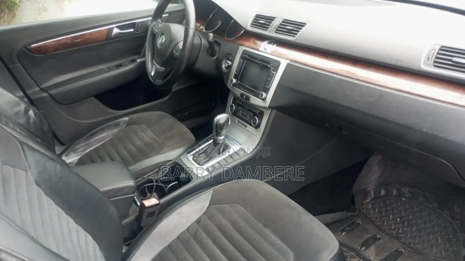 Volkswagen Passat 2012 Black