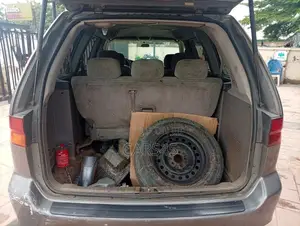 Honda Odyssey 2000 Gray