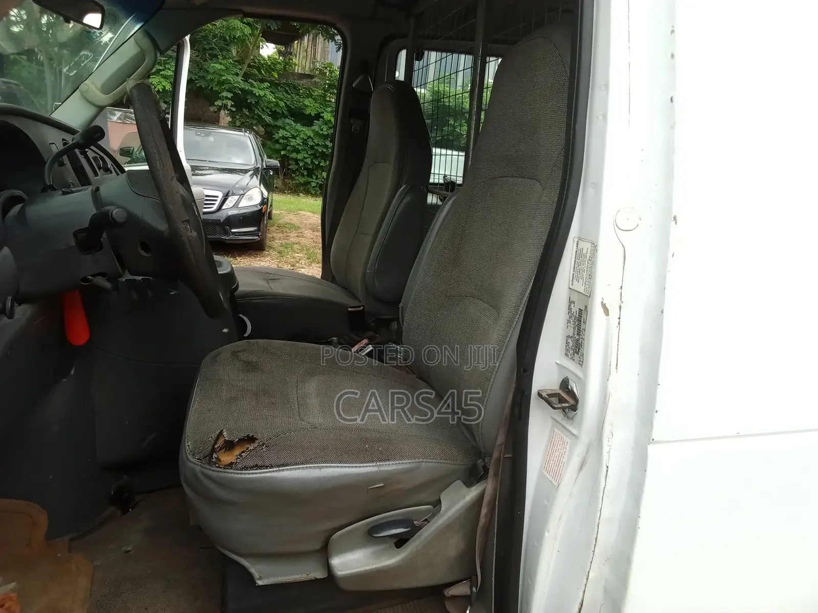 Ford Econoline 2003 White