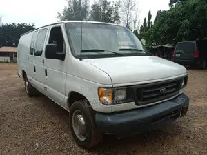 Ford Econoline 2003 White