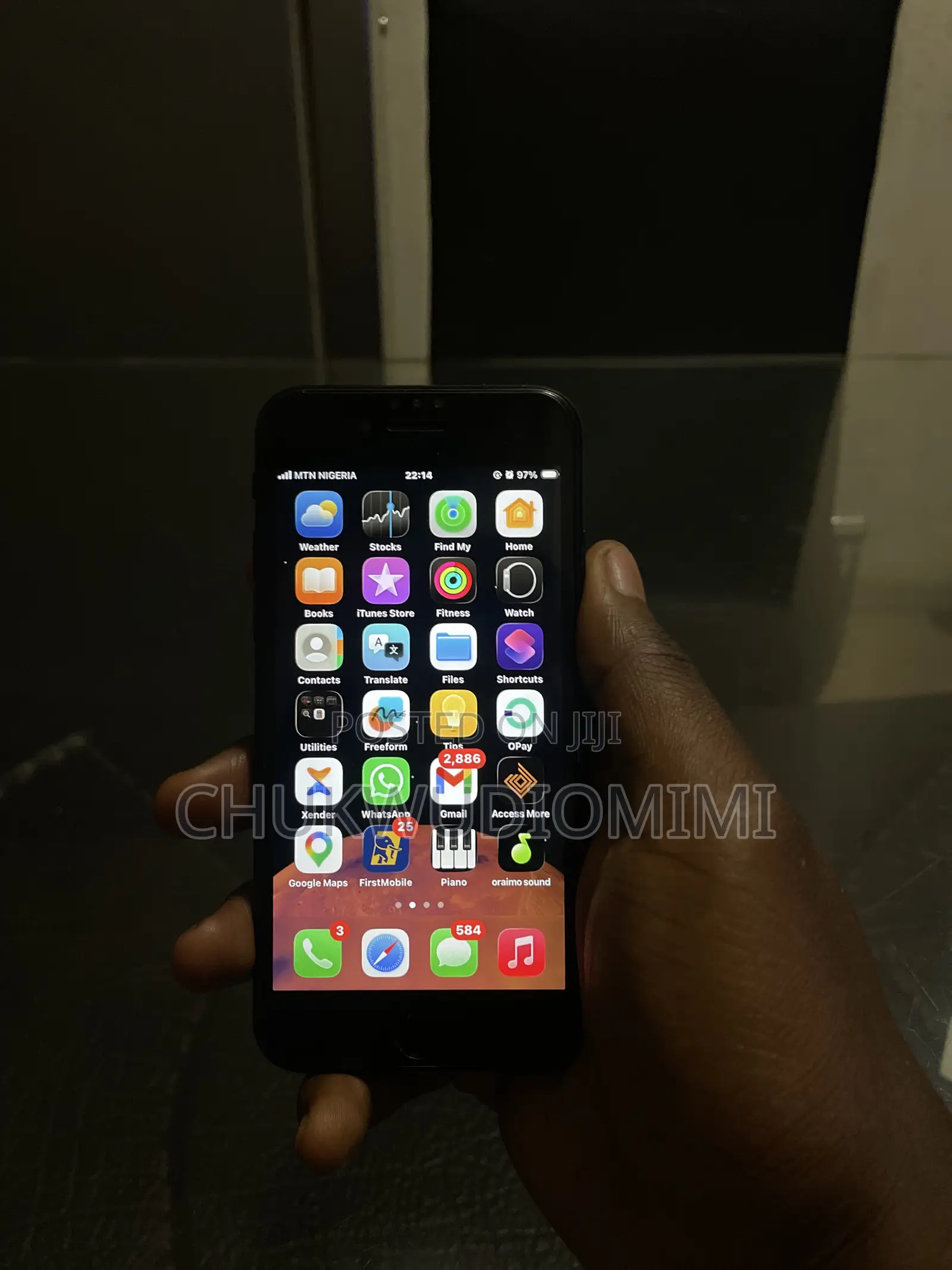 Apple iPhone SE (2020) 64 GB Black