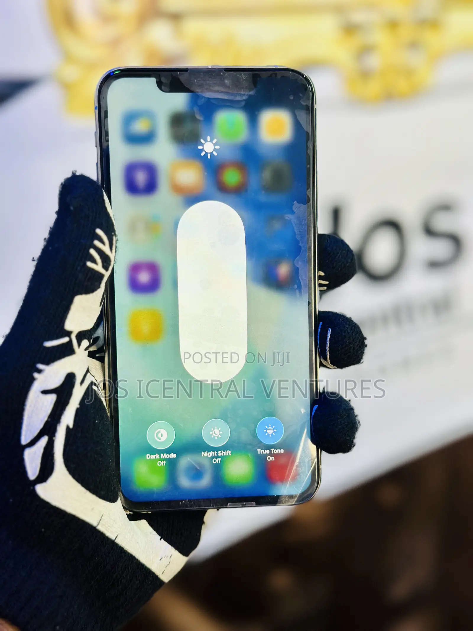 Apple iPhone 11 Pro Max 64 GB Gold