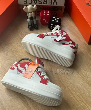 Male Canvas ( Fashion Sneakers)