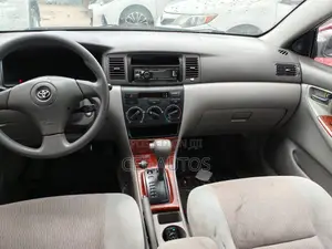 Toyota Corolla 1.4 VVT-i 2007 Silver